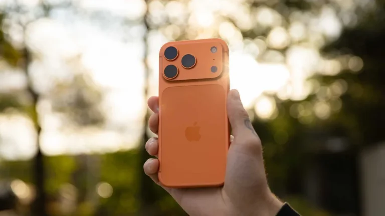 Celulares devem ficar mais caros em 2027 por disputa de chips causada pela IA